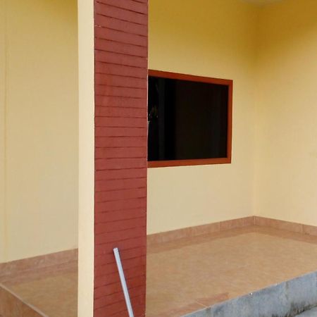 Radiya Guesthouse Sembalunlawang Pokoj fotografie