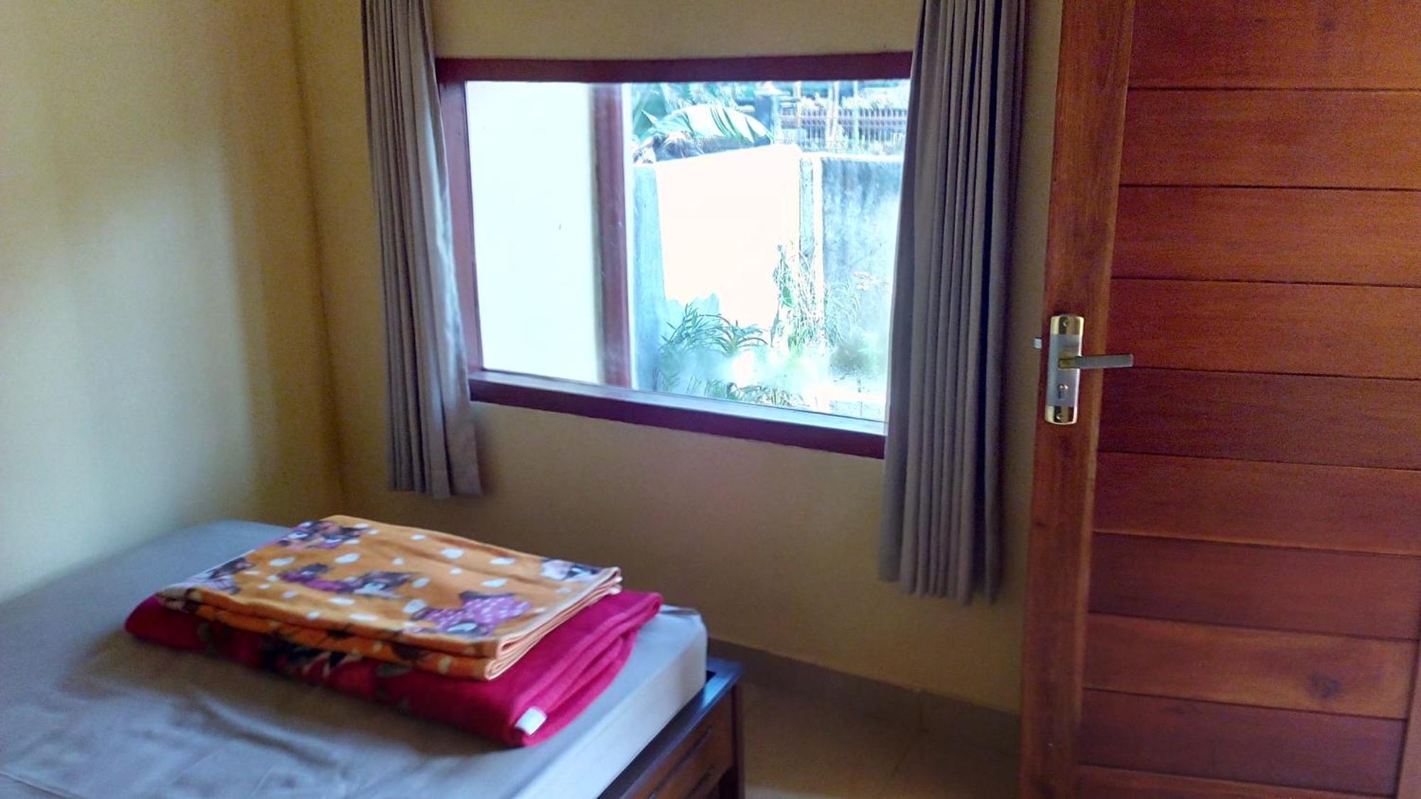 Radiya Guesthouse Sembalunlawang Pokoj fotografie