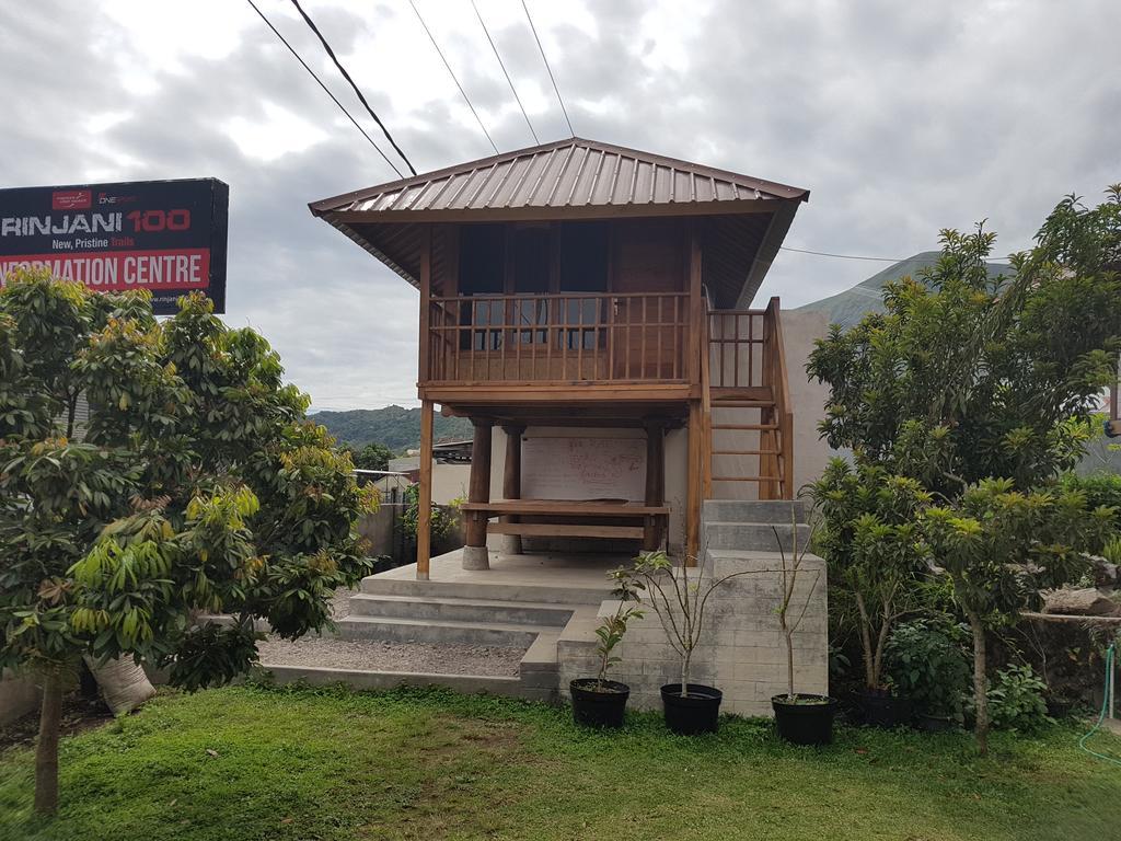 Radiya Guesthouse Sembalunlawang Pokoj fotografie