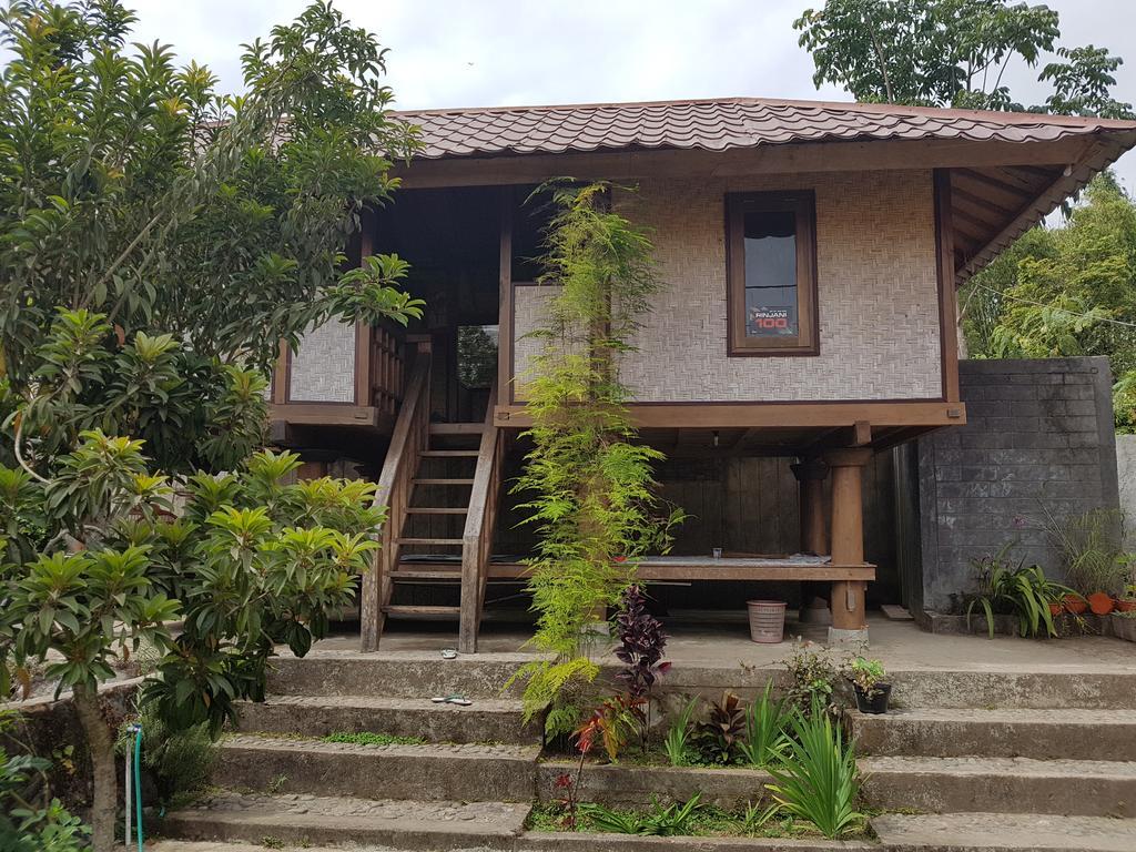 Radiya Guesthouse Sembalunlawang Exteriér fotografie